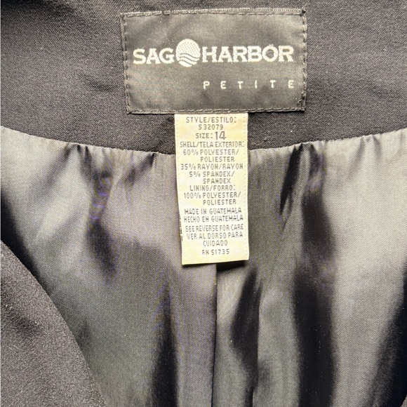 Sag Harbor Women's Black Blazer Suit Jacket Size 14 Petite SM 296 - Picture 6 of 6